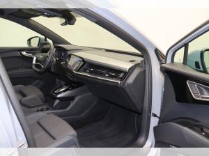 Audi Q4 e-tron 40 e-tron S Line Matrix Navi ACC AHK