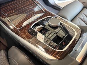 BMW X5 xDrive30d 20" M-Sport  Adap. LED Memory HiFi-sofort verfügbar!!!