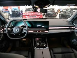 BMW 540 540d xDrive HUD PANO ACC AHK 360°KAM RFK NAVI