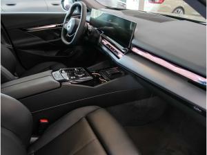 BMW 540 540d xDrive HUD PANO ACC AHK 360°KAM RFK NAVI