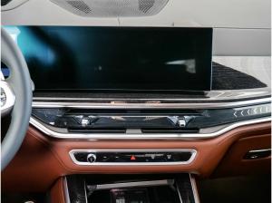 BMW X5 xDrive40d MSport PANO AHK NAVI LED PDC V+H