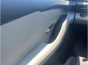 Ford Capri Select RWD Wärmepumpe Navi Digitales Cockpit