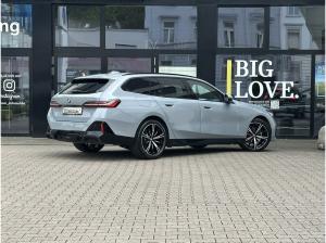 BMW 520 520d xDrive Touring M Sport DA+ PA Prof Pano AHK