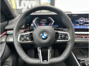 BMW 520 520d xDrive Touring M Sport DA+ PA Prof Pano AHK