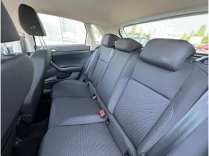 Volkswagen Polo 1.0 PDC+NAVI+MFL+BLUETOOTH+KLIMA Klima