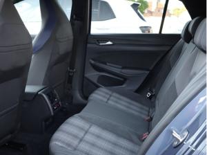 Volkswagen Golf VIII GTE eHybrid 18Zoll BlackStyle IQ-Light Navi SideAssist ACC