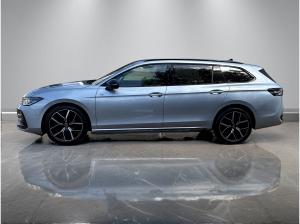 Volkswagen Passat Variant R-Line 2.0 TDI 4M +AHK+STHZ+MATRIX+