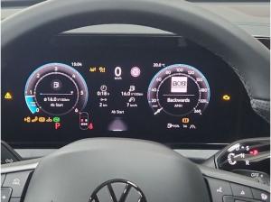 Volkswagen Tiguan R-Line 2.0 TDI BlackStyle Navi AHK 20"
