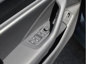 Volkswagen Passat Variant 1.5 eTSi DSG Business Standheiz. R-Kamera elektr.Heckklappe SideAssist ACC