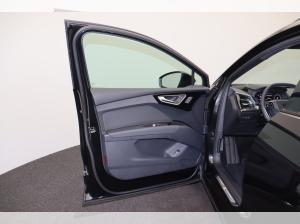 Audi Q4 e-tron 40 e-tron S Line Matrix Navi AHK