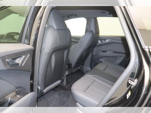 Audi Q4 e-tron 40 e-tron S Line Matrix Navi AHK