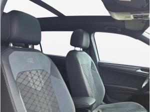 Volkswagen Tiguan Allspace 2.0 TDI R-Line 4M*Pano*7Sitzer*