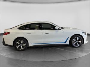 BMW i4 Gran Coupe LED/PDC/SHZ *SOFORT*