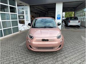 Fiat 500e La Prima in 2 Farben Verfügbar Abholung Mannheim