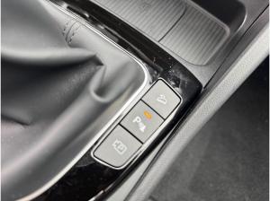 Hyundai TUCSON FL 1.6T MT Select LED/Kamera/Navi/GRA/App