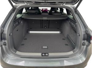 Skoda Superb Combi Sportline 2,0 TDI DSG MATRIX NAVI HUD AHK CANTON UVM