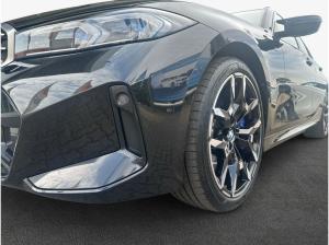 BMW M340i Touring xDrive LED* HiFi* SHZ* AHK*