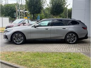 BMW i5 eDrive40 M Sport DAPlus H/K AHK Sitzlüftung