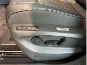 Volkswagen Tiguan 1.5 eTSI DSG R-Line SOFORT VERFÜGBARLeder Navi IQ.Drive Pre Winterrräder