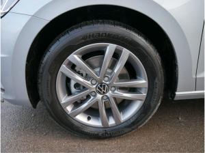 Volkswagen Touran 1.5 TSI DSG COMFORTLINE*ACC*LED*PDC*KAMERA*NAVI*SHZ* 7-SITZER 17-ZOLL