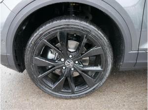 Volkswagen T-Roc Black Style 1,5 TSI DSG *ACC*NAVI*PDC*AHK*LED*KAMERA*TEMPOMAT*19-ZOLL