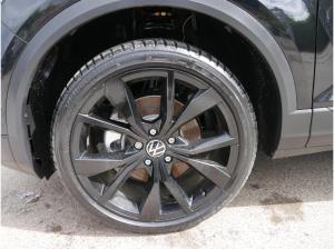 Volkswagen T-Roc Black Style 1,5 TSI DSG*AHK*ACC*MATRIX-LED*SHZ*PDC*KAMERA*TEMPOMAT*19-ZOLL