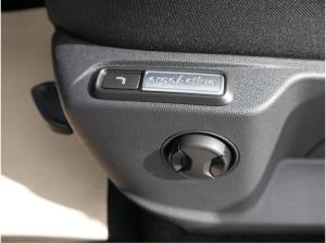Volkswagen T-Roc Black Style 1,5 TSI DSG*AHK*ACC*MATRIX-LED*SHZ*PDC*KAMERA*TEMPOMAT*19-ZOLL
