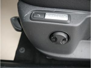 Volkswagen T-Roc Style 1,5 TSI DSG *ACC*NAVI*PDC*AHK*LED*KAMERA*TEMPOMAT*19-ZOLL