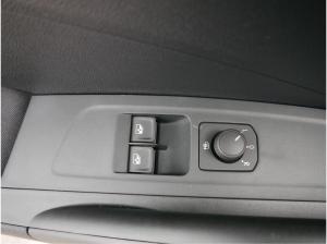 Skoda Fabia Selection 1.0 TSI *LED*PDC-HI*SMARTLINK*SHZ*BLUETOOTH*FRONT-ASSIST