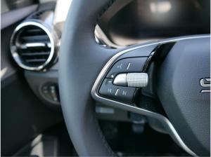 Skoda Fabia Selection 1.0 TSI *NAVI-ÜBER-SMARTLINK*PDC-HI*LED*SHZ*KLIMA*RADIO