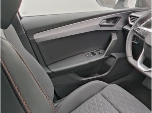 Seat Leon Sportstourer 1.5 eTSI DSG FR LED NAVI ACC SIDEASS PARKASS KAMERA SHZ KEYLESS