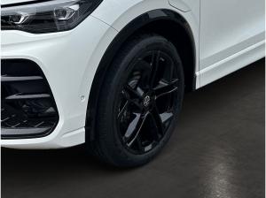 Volkswagen Tiguan R-Line 1.5 eHybrid 6-GANG-DSG BLACK STYLE AHK PANORAMA ***SOFORT VERFÜGBAR***