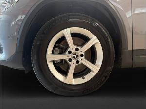 Mercedes-Benz GLA 200 NAVI/LED/SHZ/MFL *SOFORT*