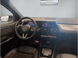Mercedes-Benz GLA 200 NAVI/LED/SHZ/MFL *SOFORT*