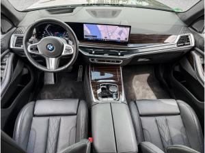BMW X7 xDrive40d M Sportpaket Pro * Autobahnassistent * Integral-Aktivlenkung * Dachhimmel Alcantara * Mass