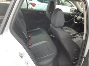 Skoda Kamiq Selection Tour 1.0 TSI DSG - Matrix-LED Kamera Navi  SHZ DAB ACC Keyless PDC
