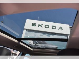 Skoda Superb Combi1.5 TSI iV DSG L&K*AHK*Pano*H.Up*uvm
