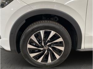Volkswagen T-Roc 1.5 eTSI DSG Life / LED RFK