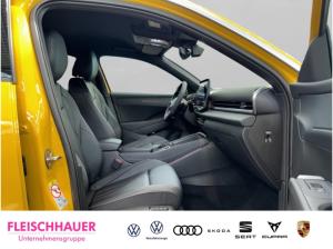 Volkswagen T-Roc R-Line 1.5 l eTSI OPF 150PS DSG LED NAVI SHZ KAMERA