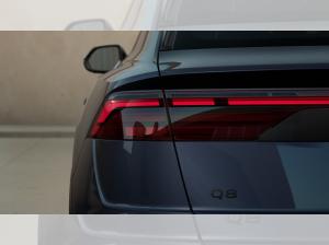 Audi Q8 TDI qu MATRIX Pano AHK Luft Kam HuD STHZG 21