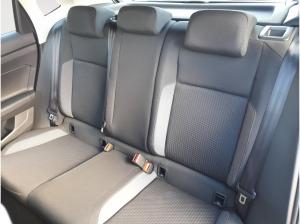 Volkswagen Polo VI 1,0 Life SHZ CarPlay LED PDC