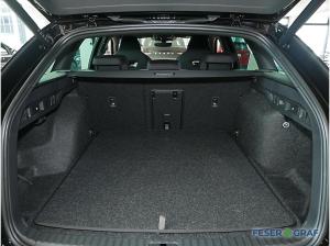 Skoda Octavia Combi RS 2,0 TSI DSG - AHK,NAVI,MATRIX