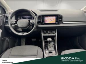 Skoda Karoq TOUR TSI DSG AHK NAVI SITZHEIZUNG EINPARKHILFE LED