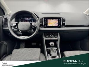 Skoda Karoq SELECTION TSI DSG NAVI SITZHEIZUNG EINPARKHILFE LED