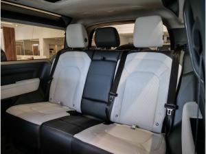Land Rover Defender 90 X P425 V8 HUD Luftfederung AD Niveau AHK-el. klappb. El. Panodach Navi Soundsystem
