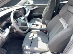 Audi Q4 e-tron Q4 SUV e-tron AHK 19 elHeck Keyless ACC Cam 4xSHZ