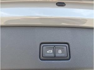 Audi Q4 e-tron Q4 SUV e-tron AHK 19 elHeck Keyless ACC Cam 4xSHZ