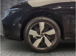 Volkswagen Passat 2,0 l TDI DSG Business AHK+Head-up+Climatronic+ACC+Kamera