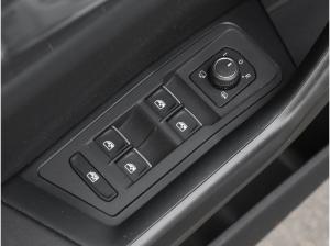 Volkswagen T-Roc 1.5 TSI R-Line Navi AHK Kamera LED