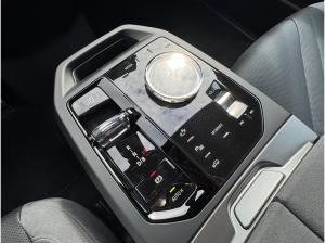 BMW ix iX xDrive60 M Sport 2-Achs Luft PanoSky AHK H&K
